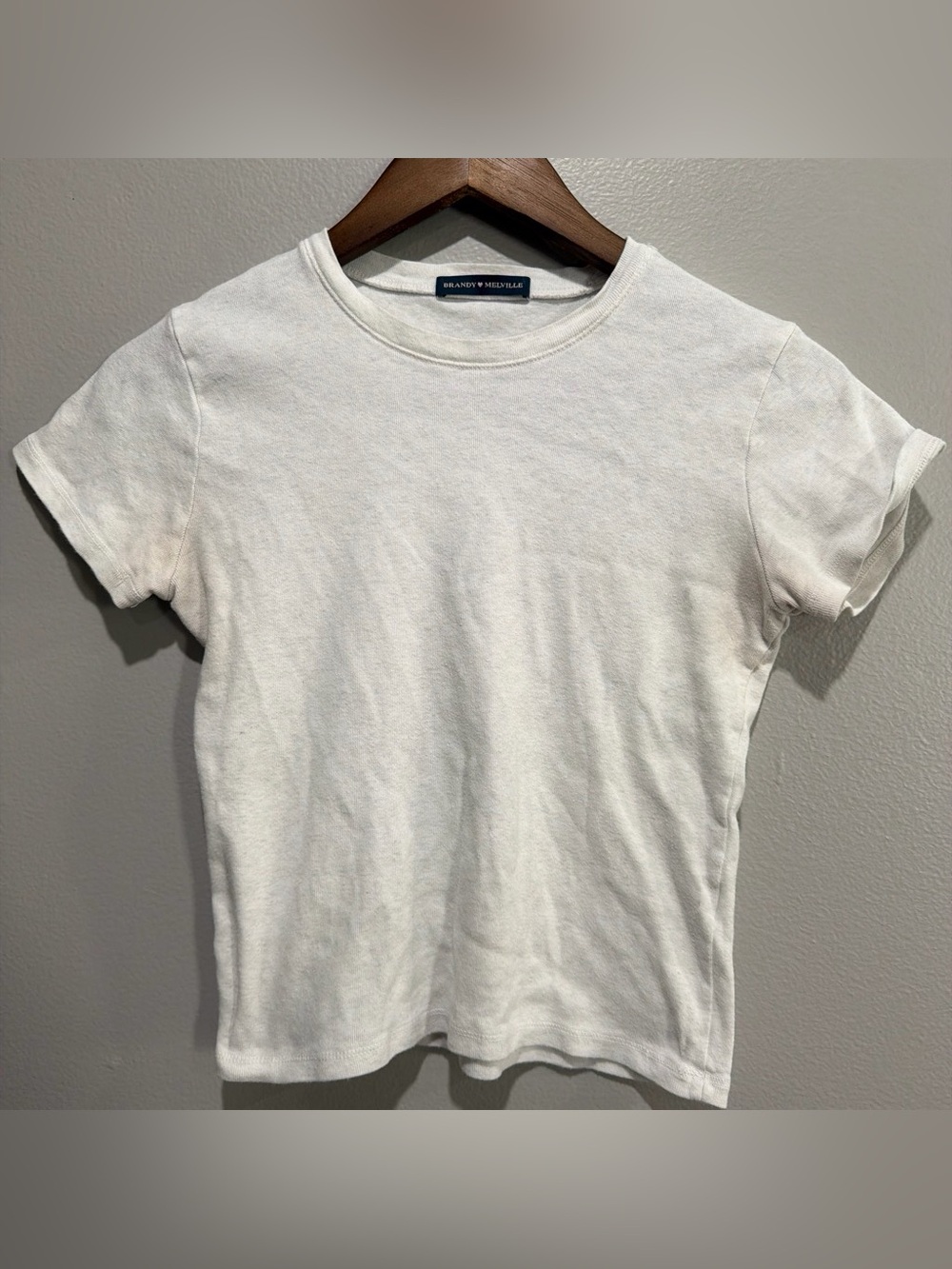 Brandy Melville Women’s crop top one size